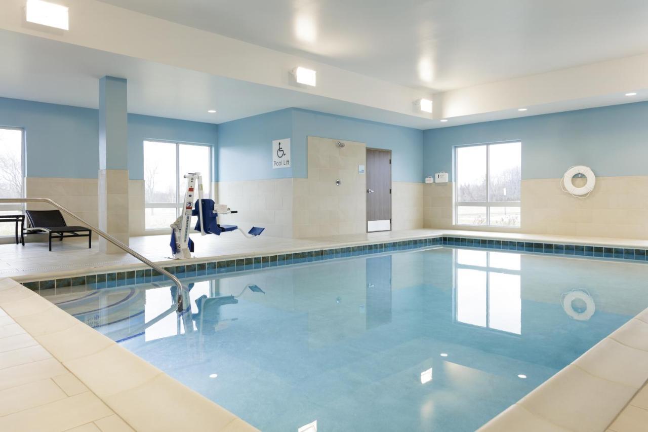 Holiday Inn Express Fremont By Ihg Dış mekan fotoğraf