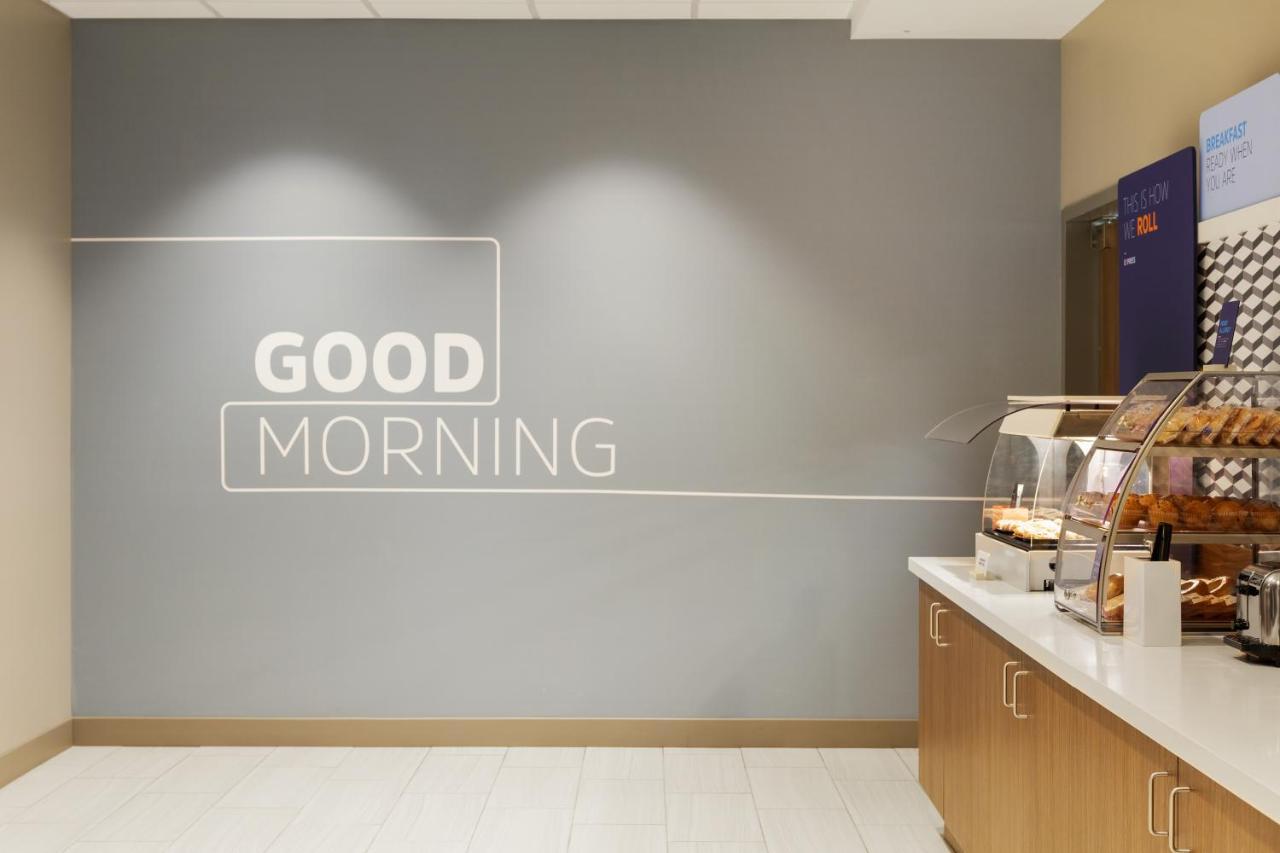 Holiday Inn Express Fremont By Ihg Dış mekan fotoğraf
