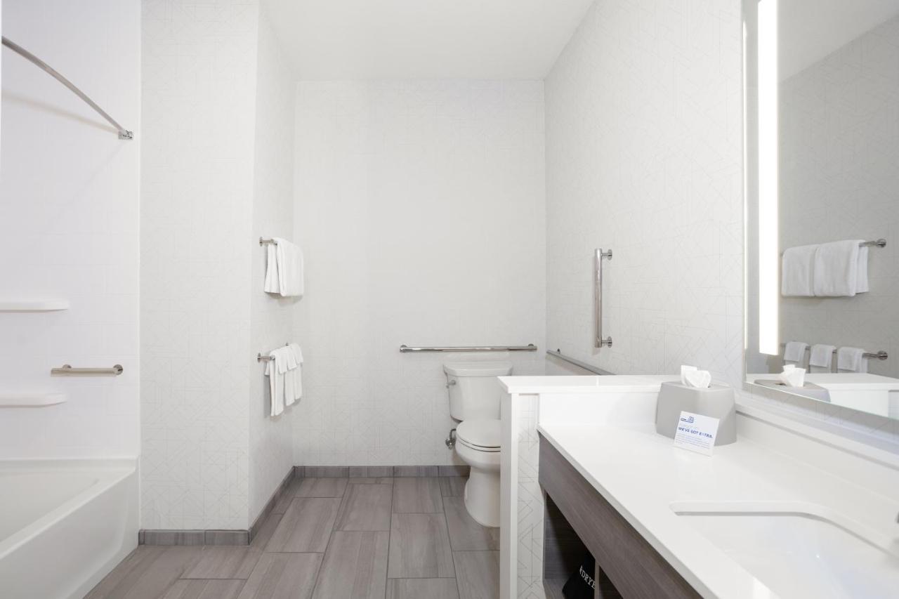 Holiday Inn Express Fremont By Ihg Dış mekan fotoğraf