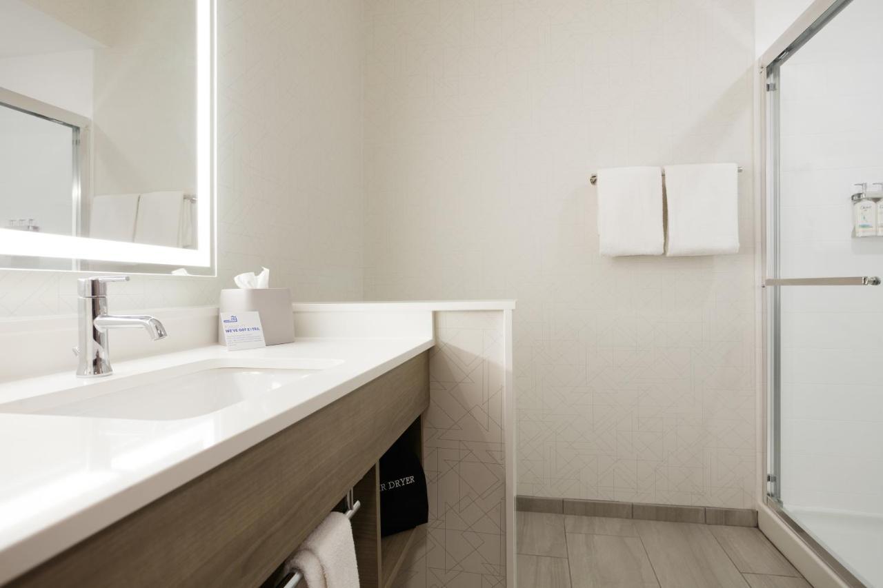 Holiday Inn Express Fremont By Ihg Dış mekan fotoğraf